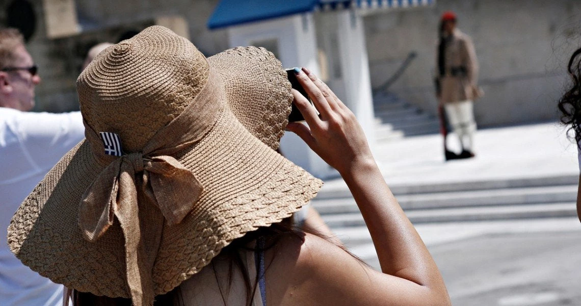 Το καλοκαίρι συνεχίζεται – Τι καιρό θα κάνει σήμερα